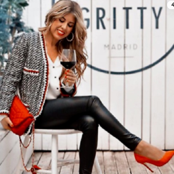 Zara Bloggers Favorite Black & White/Red Tweed Textured Lady 3 Button Blazer, S - Picture 6 of 14